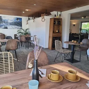 Les Merisiers Hotel