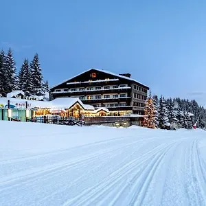 Hotel Courcheneige, Courchevel